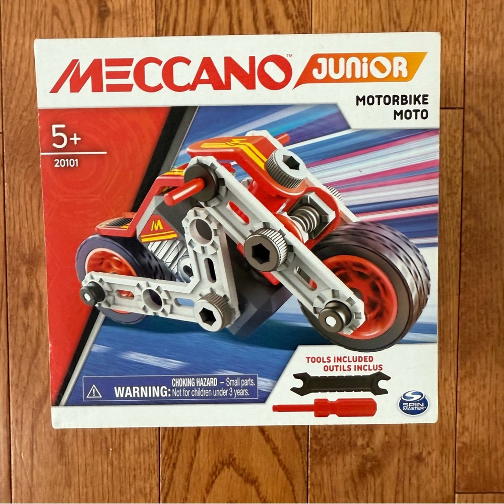 Meccano Junior, Motorbike STEAM Model Building Kit, new sealed